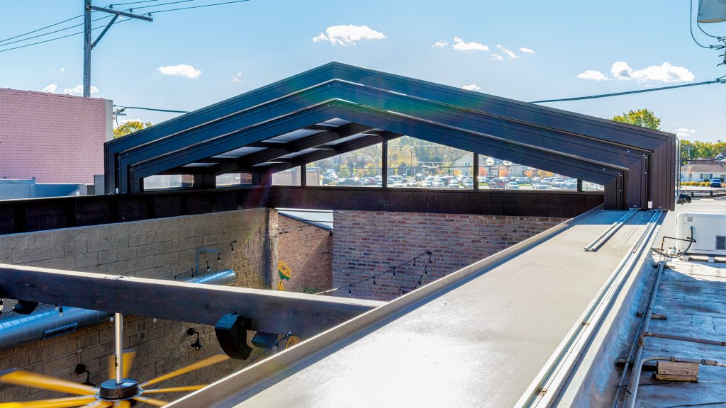 Happy Camper - Wrigleyville, Chicago, IL - 45' x 73'