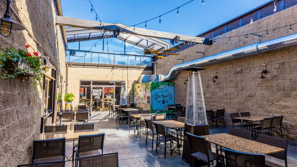 Happy Camper - Wrigleyville, Chicago, IL - 45' x 73'