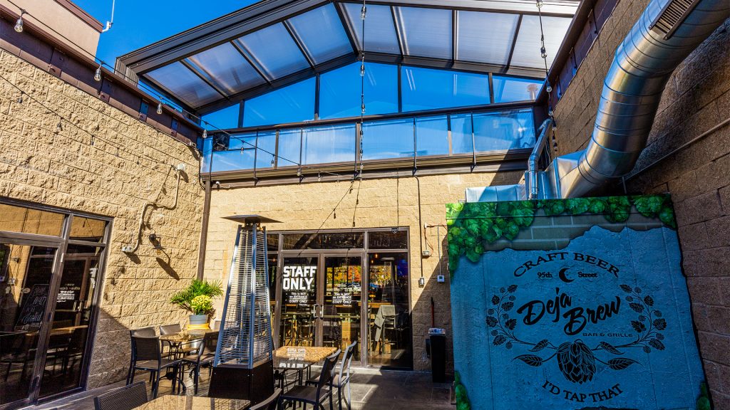 Happy Camper - Wrigleyville, Chicago, IL - 45' x 73'