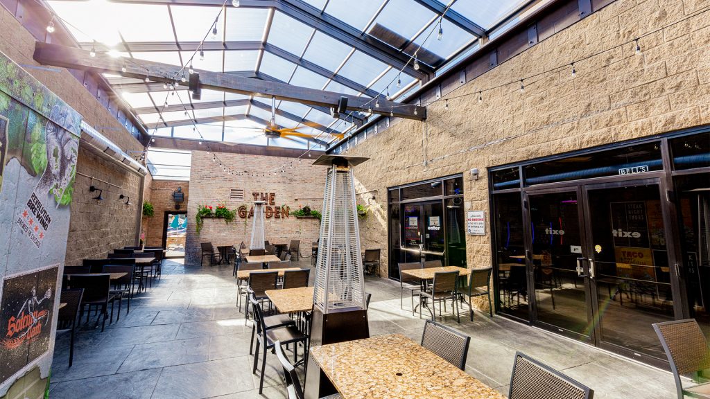 Happy Camper - Wrigleyville, Chicago, IL - 45' x 73'