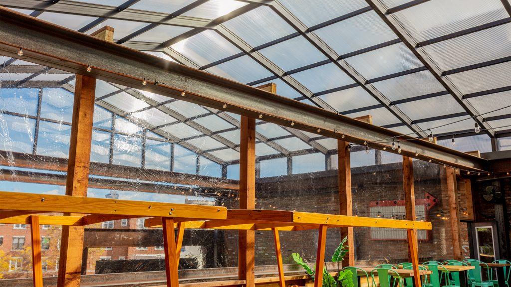 Deja Brew Bar & Grill, Oak Lawn, IL - 26' x 50'