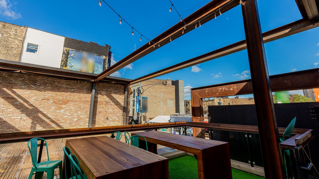 Deja Brew Bar & Grill, Oak Lawn, IL - 26' x 50'