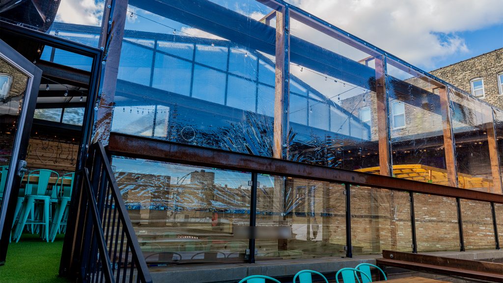 Deja Brew Bar & Grill, Oak Lawn, IL - 26' x 50'