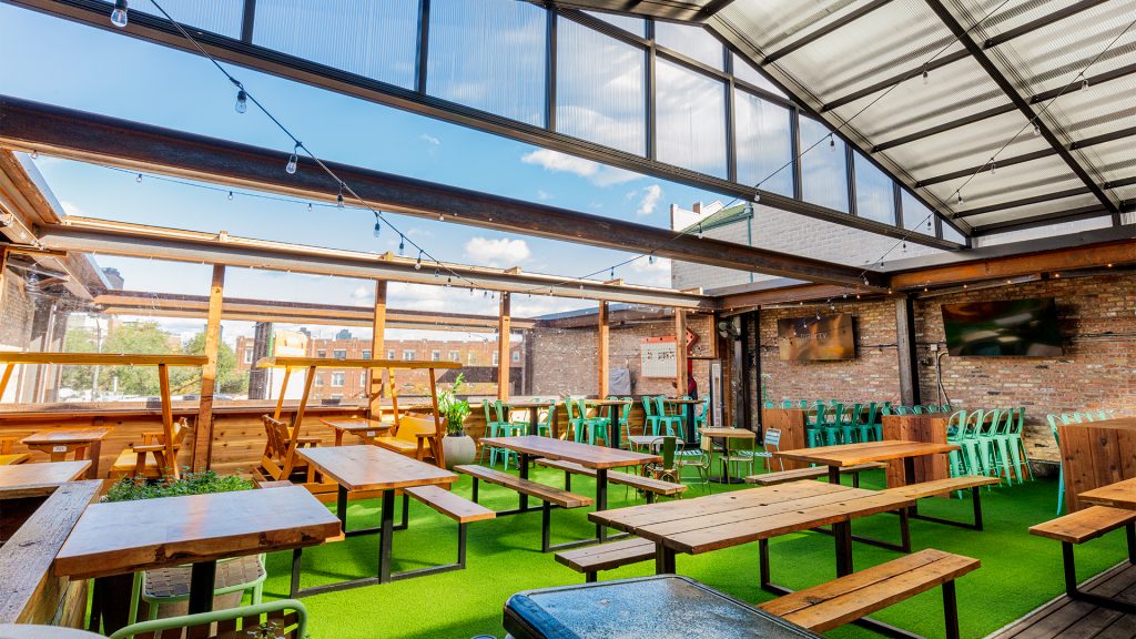 Deja Brew Bar & Grill, Oak Lawn, IL - 26' x 50'