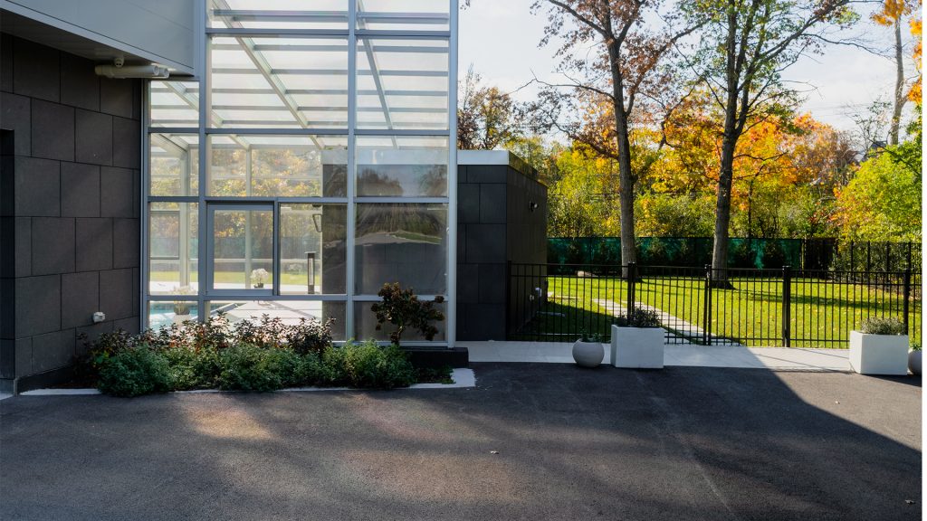 Northbrook, IL - 33' x 61'