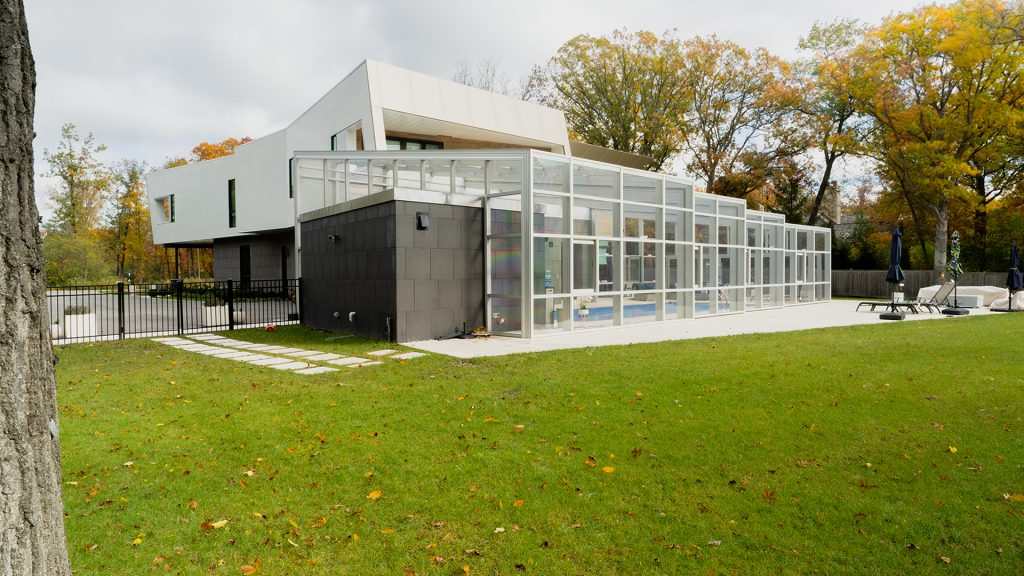 Northbrook, IL - 33' x 61'