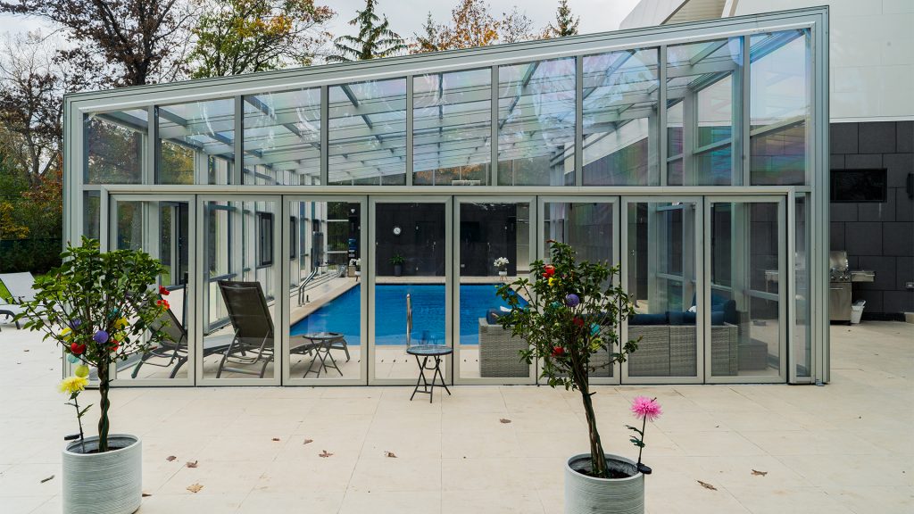 Northbrook, IL - 33' x 61'