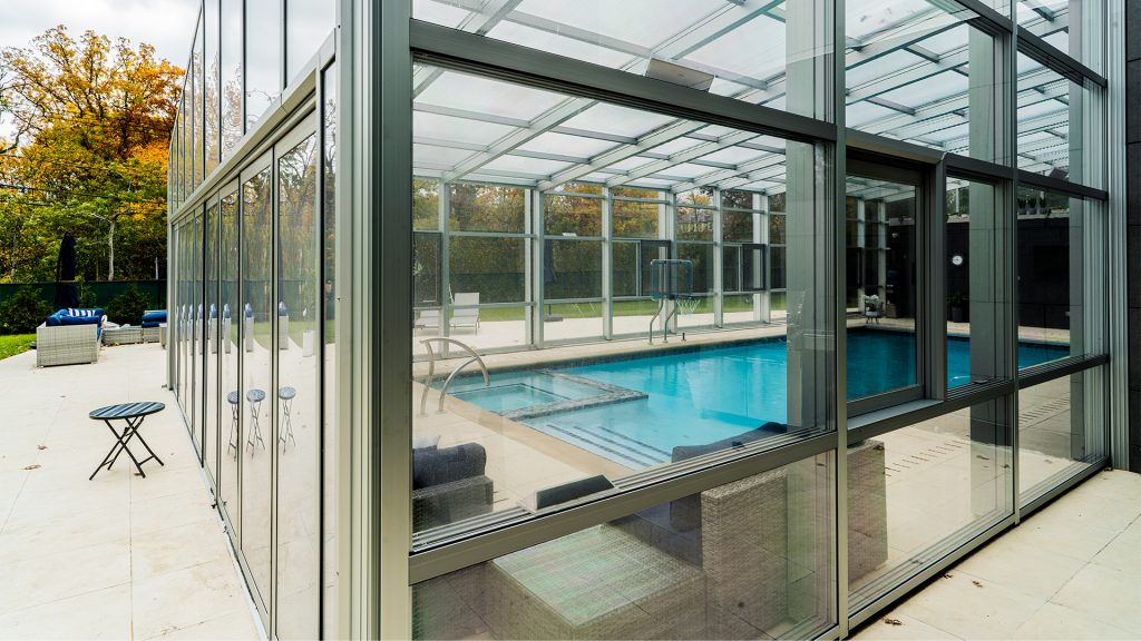 Northbrook, IL - 33' x 61'