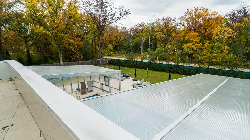 Northbrook, IL - 33' x 61'