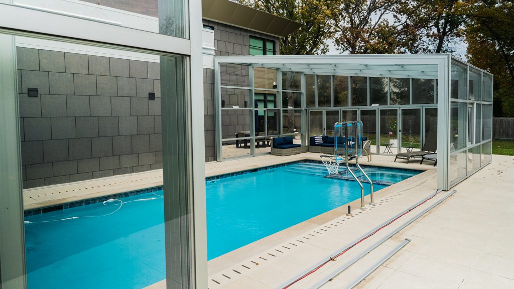 Northbrook, IL - 33' x 61'