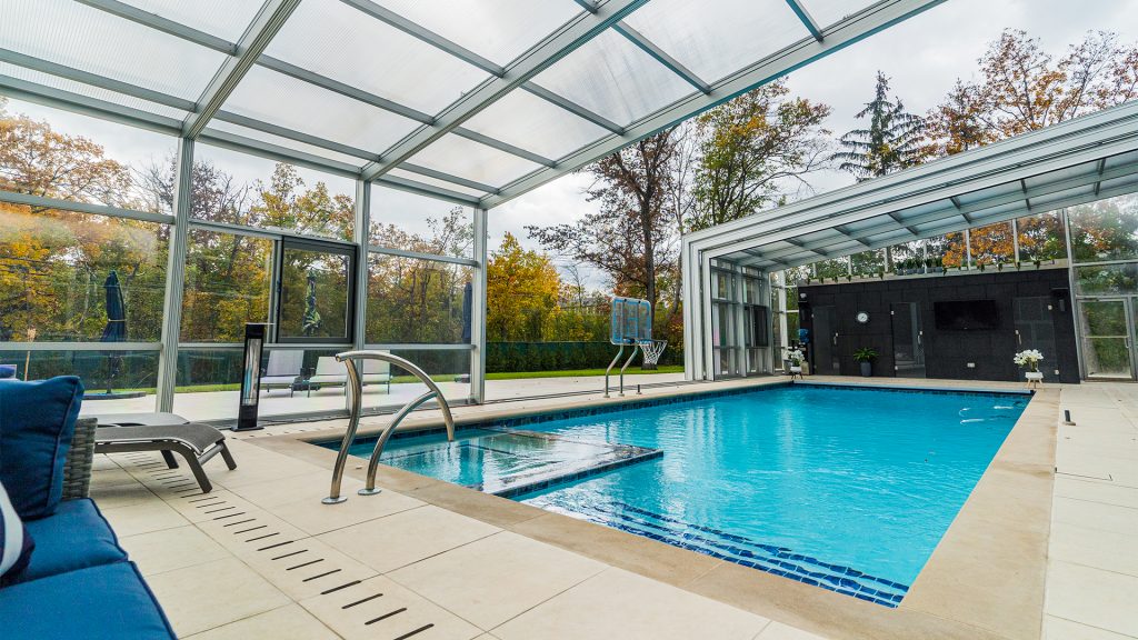 Northbrook, IL - 33' x 61'