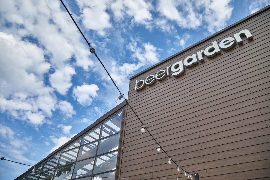 Parx Casino Beer Garden, Bensalem, PA - 40' x 100'